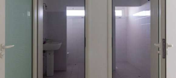 886m² Commercial property in Pordenone, Italy No. 316342 27