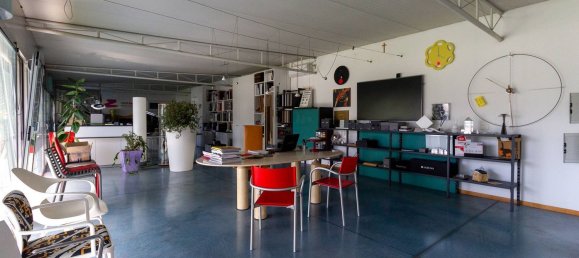 886m² Commercial property in Pordenone, Italy No. 316342 13