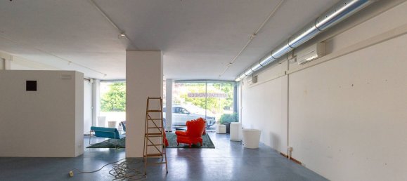 886m² Commercial property in Pordenone, Italy No. 316342 20