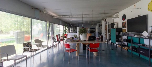 886m² Commercial property in Pordenone, Italy No. 316342 12