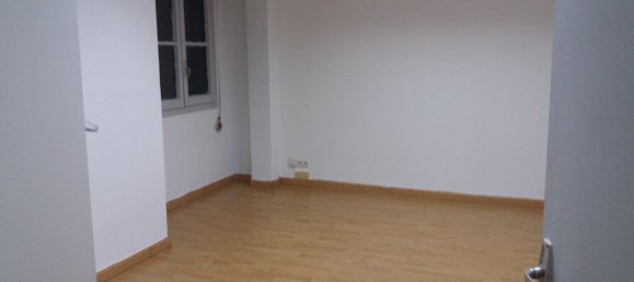72m² Office in Segovia, Spain No. 117364 20