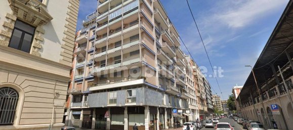 2 Schlafzimmer Wohnung in Bari, Italy, Nr. 335697 4