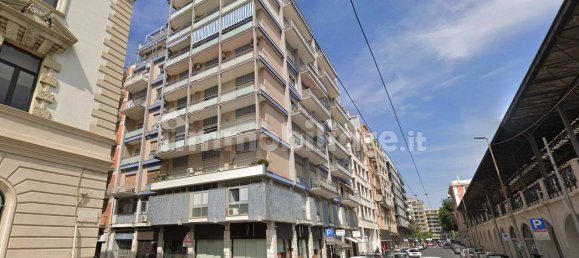 2 Schlafzimmer Wohnung in Bari, Italy, Nr. 335697 10