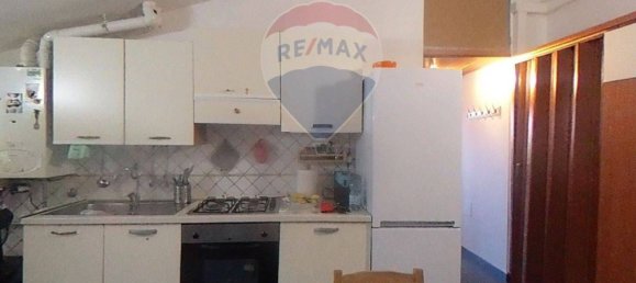 3-salle Appartement à Fara Filiorum Petri, Italy No. 264770 7