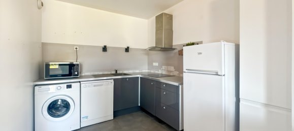 1 bedroom Apartment in L'Ile-Rousse, France No. 48043 4