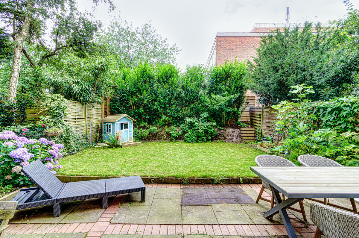 Apartamento de 3 dormitorios en Eimsbuttel, Germany No. 363853