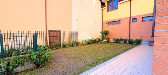 3 rooms Apartment in La Loggia, Italy No. 236673 53