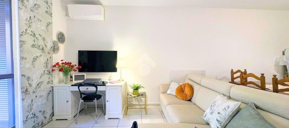 3 rooms Apartment in La Loggia, Italy No. 236673 4