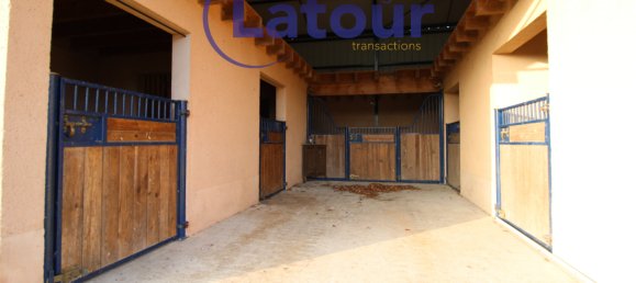 5 bedrooms House in Laons, France No. 55961 9