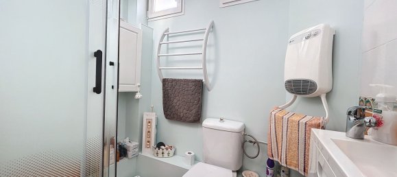 Casa de 5 dormitorios en Reims, France No. 49492 6