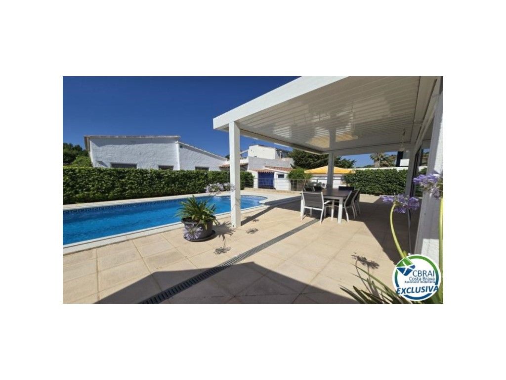 4 chambres Maison à Empuriabrava, Spain No. 198973