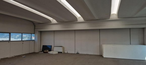 5160m² Office in Calenzano, Italy No. 169603 8