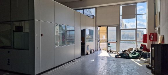 5160m² Office in Calenzano, Italy No. 169603 3