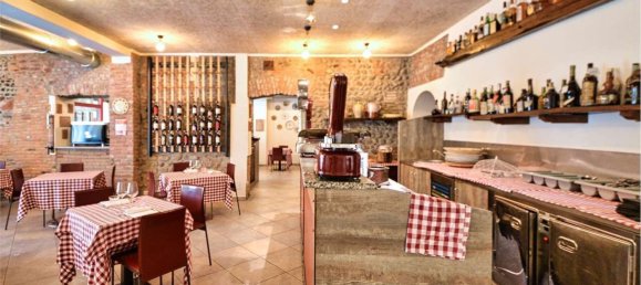 بناية في Cassina Rizzardi, Italy 390متر مربع رقم 333727 14