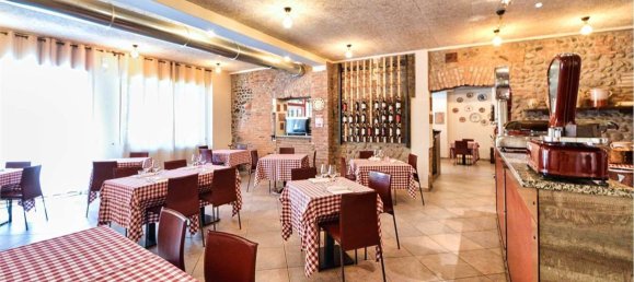 بناية في Cassina Rizzardi, Italy 390متر مربع رقم 333727 13