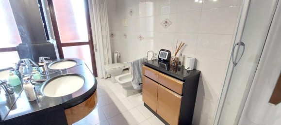 5 rooms Penthouse in Vicenza, Italy No. 230560 10