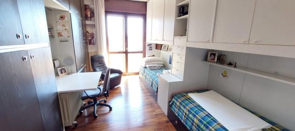 5 rooms Penthouse in Vicenza, Italy No. 230560 9