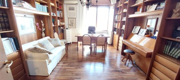 5 rooms Penthouse in Vicenza, Italy No. 230560 8
