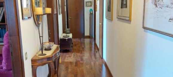 5 rooms Penthouse in Vicenza, Italy No. 230560 12