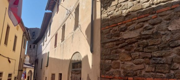 Casa de 4 habitaciónes en Massa e Cozzile, Italy No. 278396 2