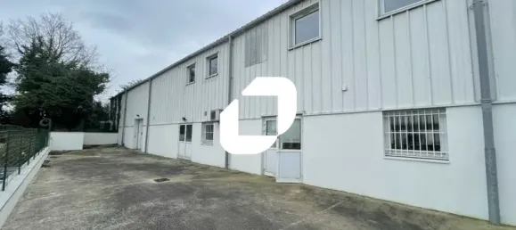 2514m² Commercial property in Morangis, France No. 302450 2