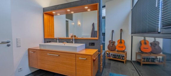 6 bedrooms Townhouse in Ravensburg, Germany No. 276146 12