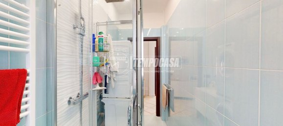 3 rooms Apartment in Turin, Italy No. 271236 20