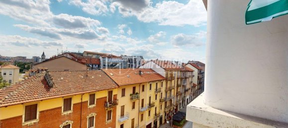 3 rooms Apartment in Turin, Italy No. 271236 19