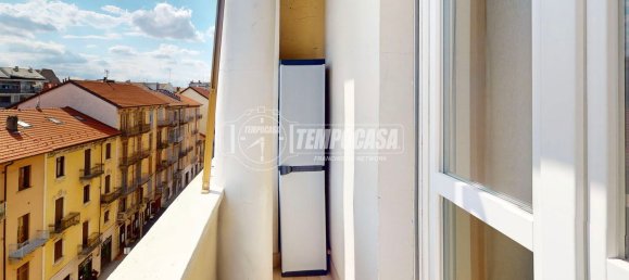 3 rooms Apartment in Turin, Italy No. 271236 14