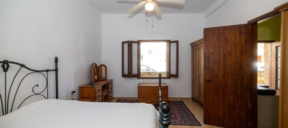 2 bedrooms Villa in Tochni, Cyprus No. 23204 20