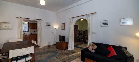 2 bedrooms Villa in Tochni, Cyprus No. 23204 13