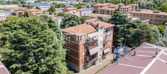 Квартира с 3 комнатами в Кастеназо, Италия № 286553 4