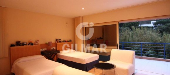 5 bedrooms House in Tarifa, Spain No. 147971 10