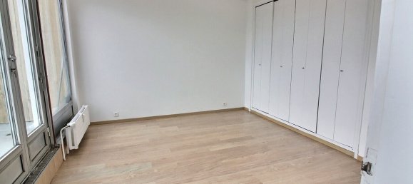 1 bedroom Apartment in Lille, France No. 268354 5