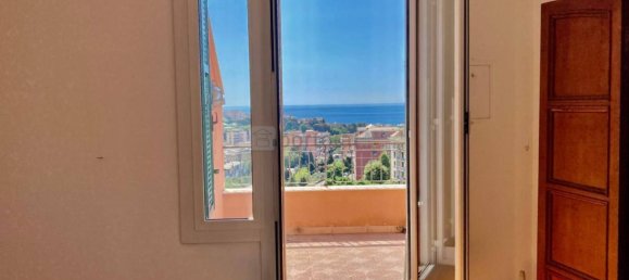 3 bedrooms Penthouse in Genoa, Italy No. 329912 5