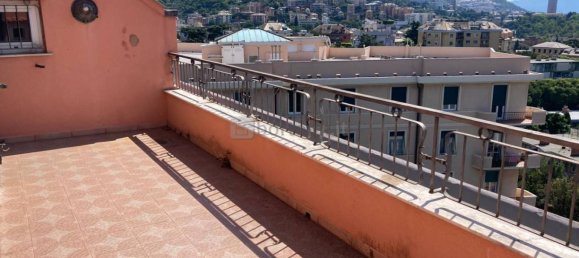 3 bedrooms Penthouse in Genoa, Italy No. 329912 3
