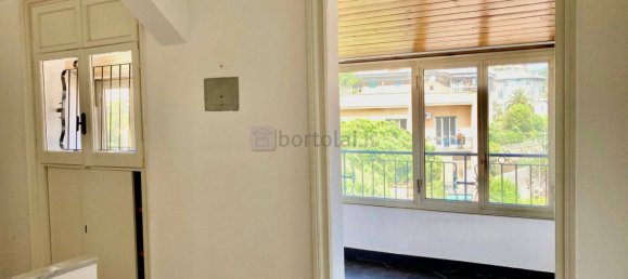 3 bedrooms Penthouse in Genoa, Italy No. 329912 17