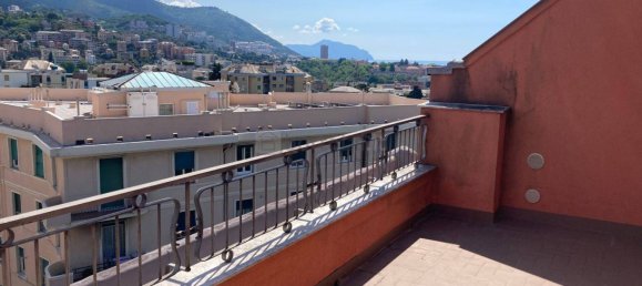 3 bedrooms Penthouse in Genoa, Italy No. 329912 2