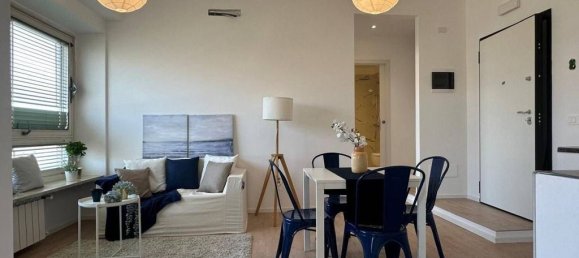 2 bedrooms Apartment in Rome, Italy No. 356816 2