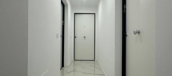 2 bedrooms Apartment in Rome, Italy No. 356816 11