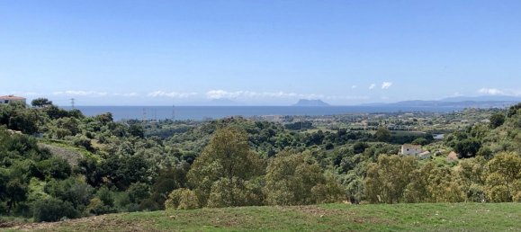  Land in Estepona, Spain No. 25726 7