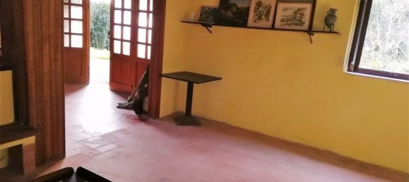 6 rooms House in Carrara, Italy No. 51768 6