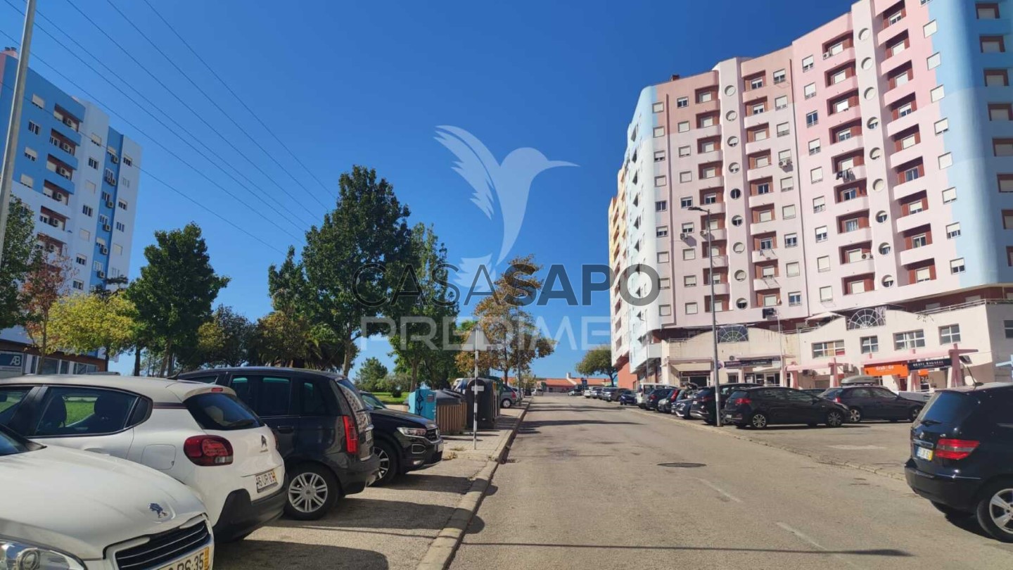 Propiedad comercial en Quarteira, Portugal 100 m² No. 202093