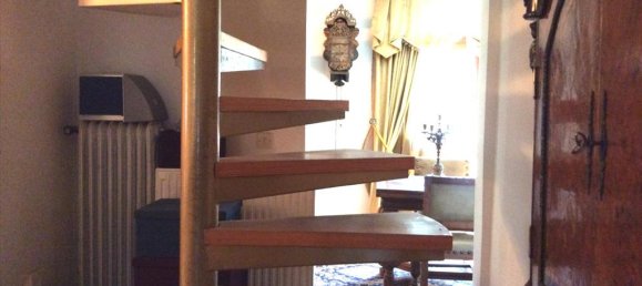 Коммерческая недвижимость с 4 спальнями в Вари, Вари-Вула-Вулиагмени, Восточная Аттика, Аттика, Греция № 6729 5
