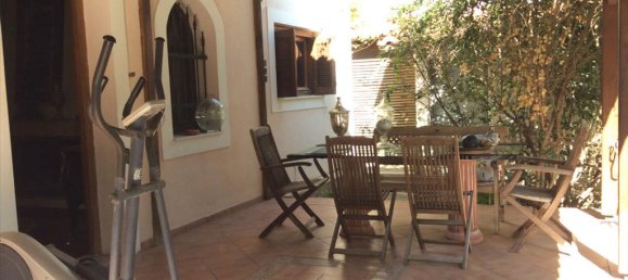 Коммерческая недвижимость с 4 спальнями в Вари, Греция № 6729 4