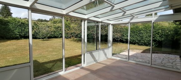 4 bedrooms House in Cinqueux, France No. 241863 3