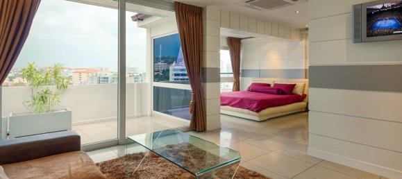 5 bedrooms Condo in Pattaya, Thailand No. 1534 5