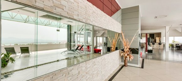 5 bedrooms Condo in Pattaya, Thailand No. 1534 3