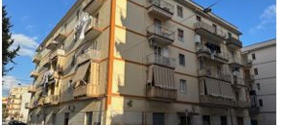 4 rooms Apartment in Trani, Italy No. 218684 4