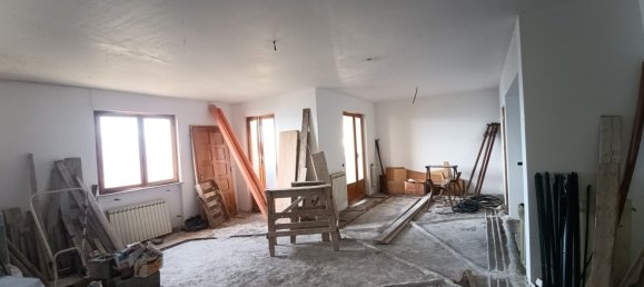 4 غرف نوم فيلا في Bee, Italy رقم 50770 14